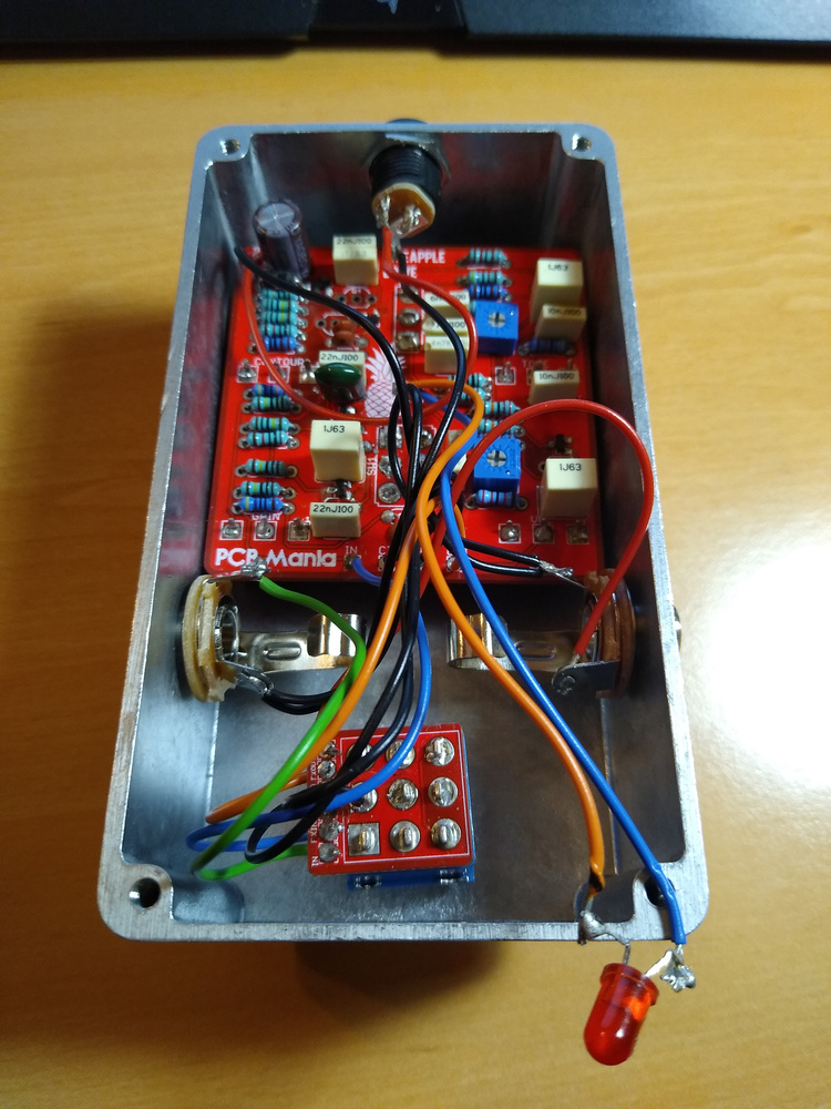 Assemblage des composants dans le boitier