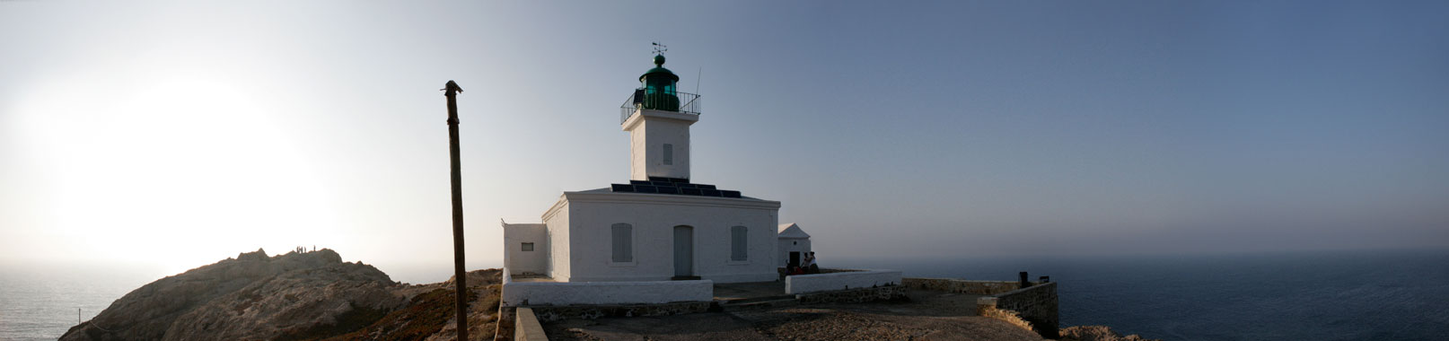 Phare de la Pietra de l'Île Rousse, en Corse