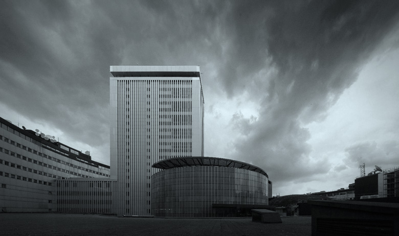 la Tour de la Maison de Radio France